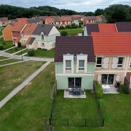 Du Phare, 3 & Jardin, Classe 3 Etoiles Holiday home